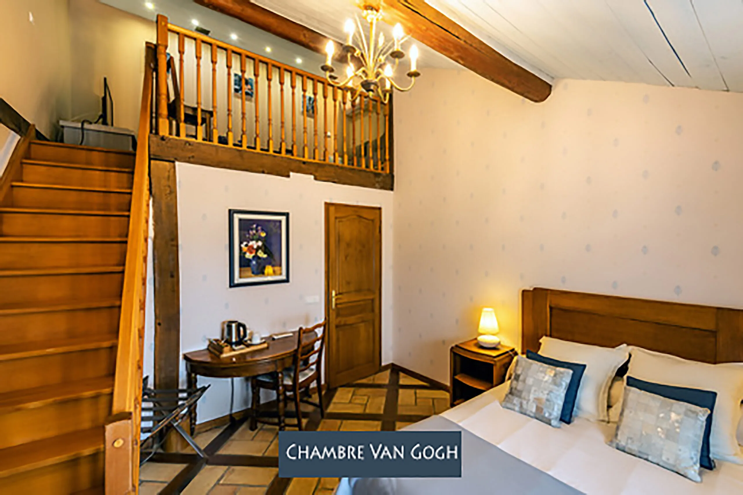 chambre_van_gogh_salon
